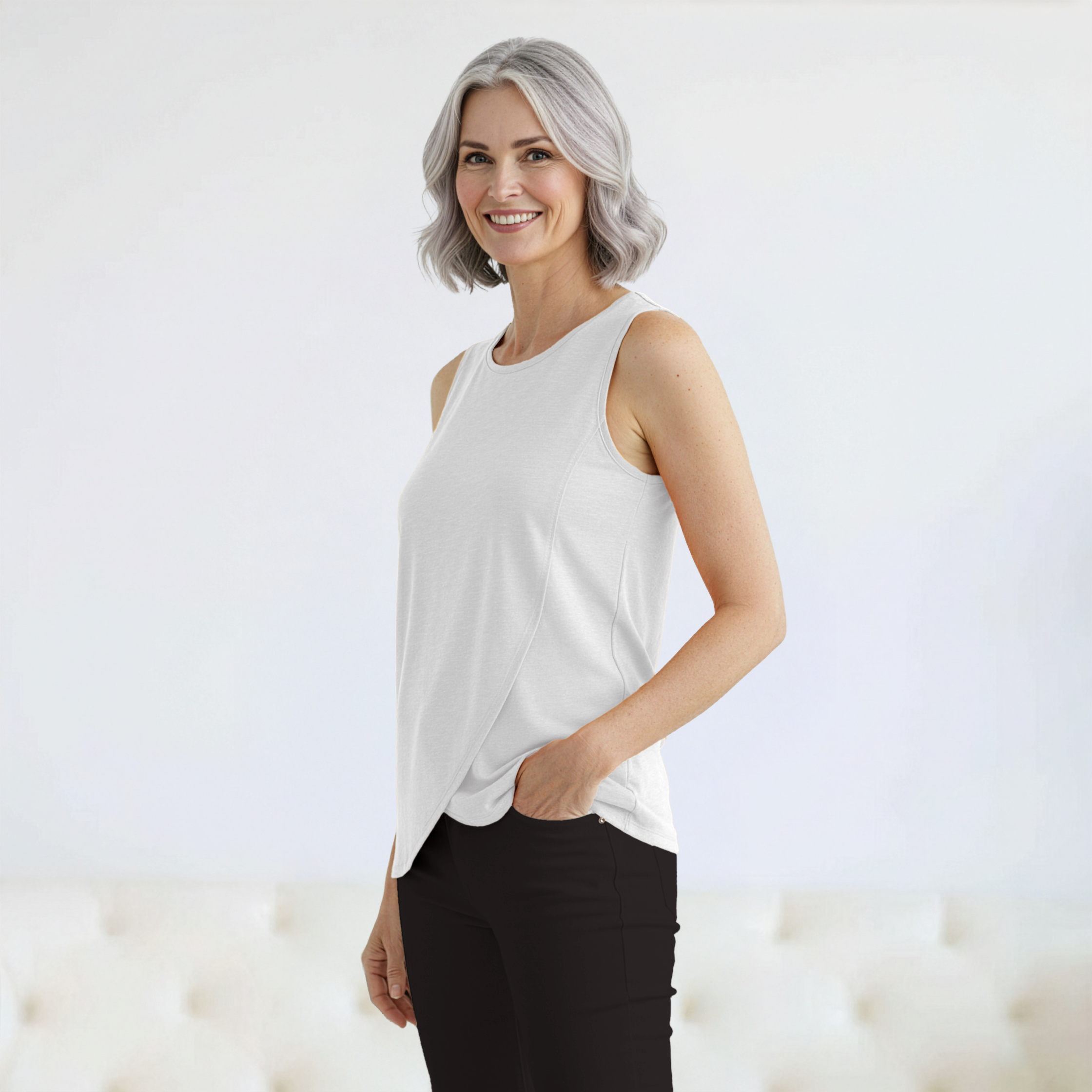 Women's Adaptive Curved Hem Magnetic Tank