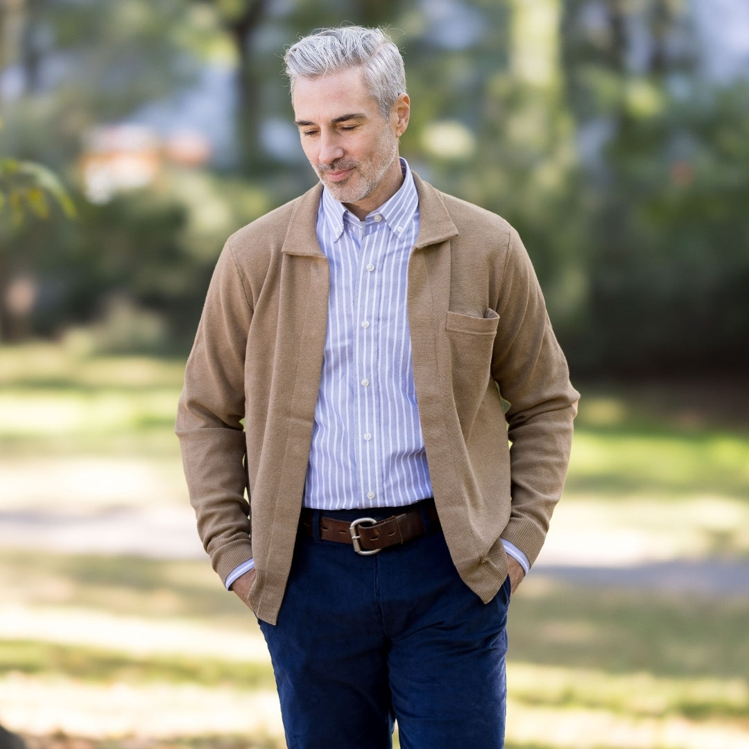 New ! Classic Adaptive Sweater with Magnetic Front Closure and Pocket