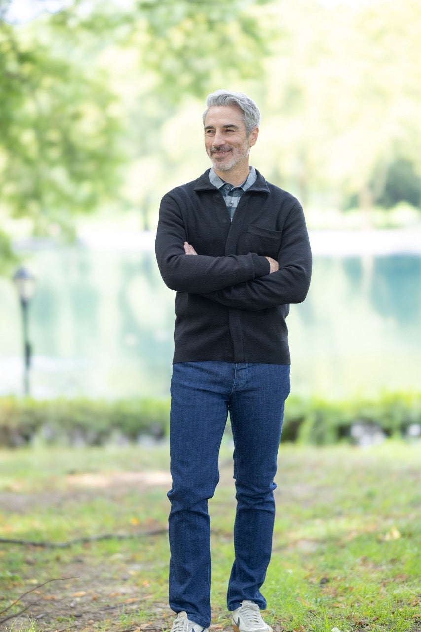 Classic Black Adaptive Sweater with Magnetic Front Closure and Pocket
