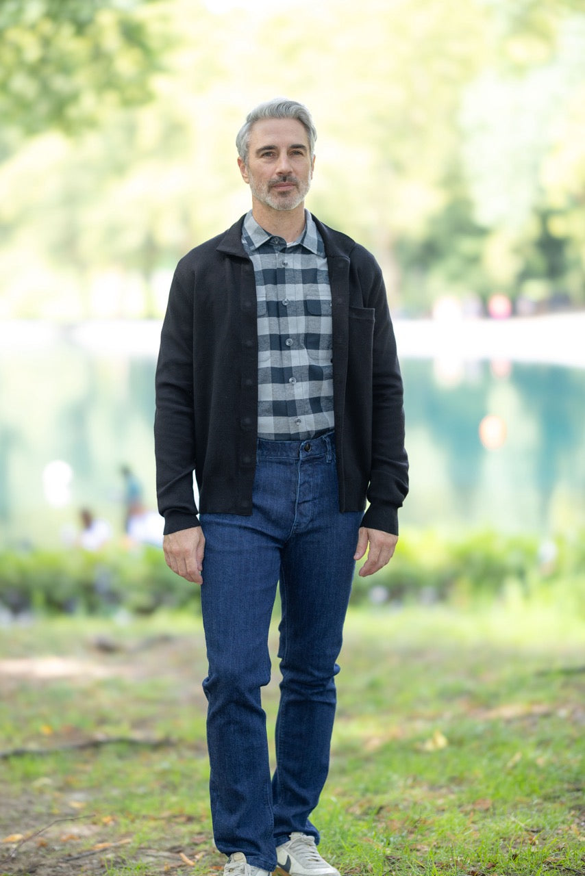 Classic Black Adaptive Sweater with Magnetic Front Closure and Pocket