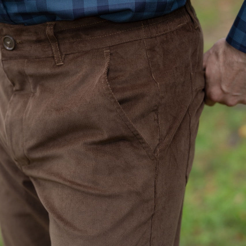Magnetic Fly Corduroy Pant in Brown | MagnaReady