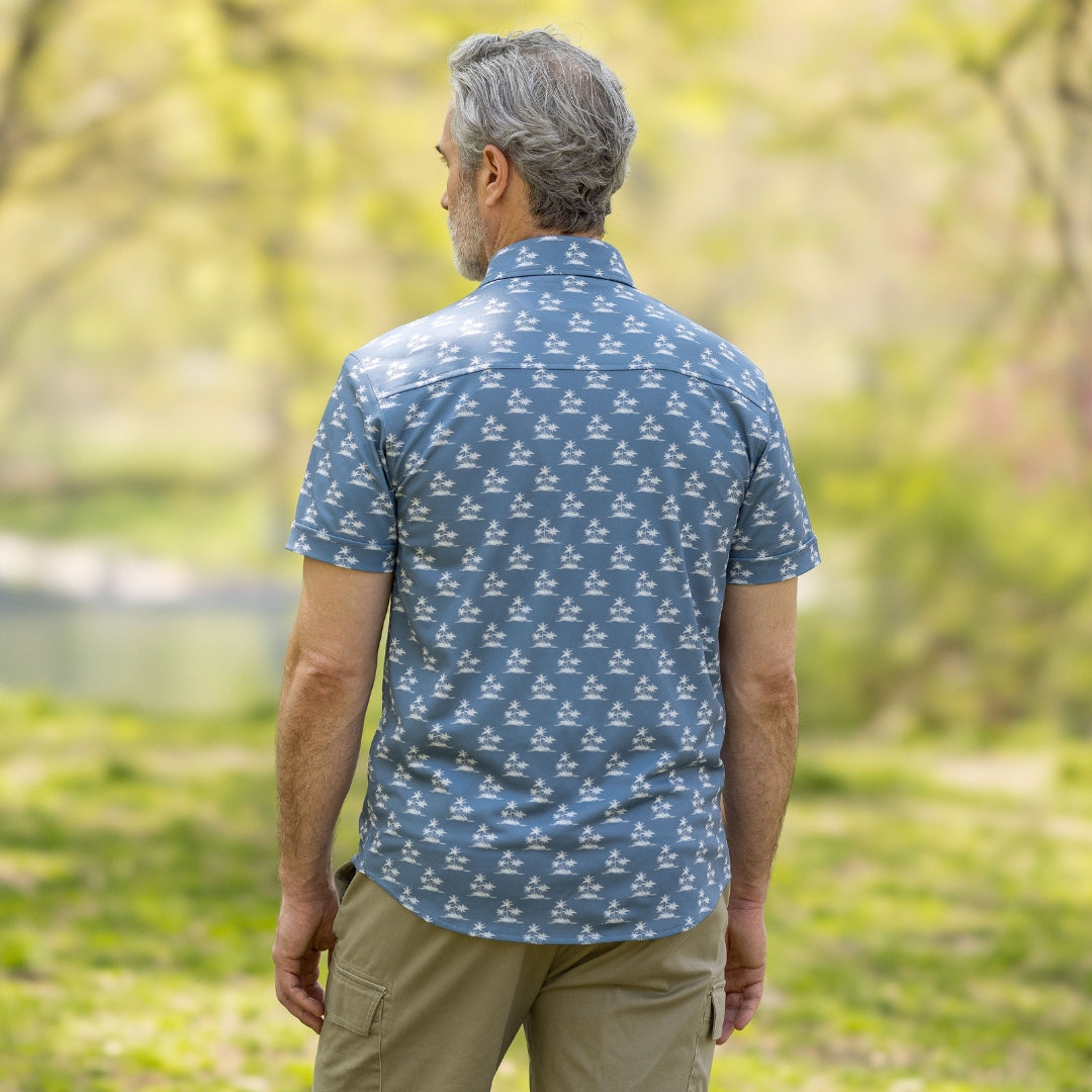 Adaptive Cooling Magnetic Front Short Sleeve Shirt in Blue Palm - Back View Outdoors