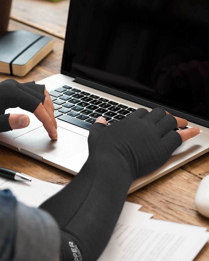Long Arthritis Gloves | MagnaReady - view 4