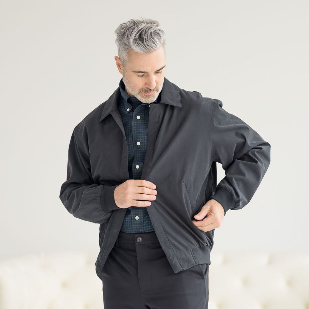 MagnaReady® X Weatherproof Black Golf Jacket – Adaptive, Stylish, and Effortlessly Accessible
