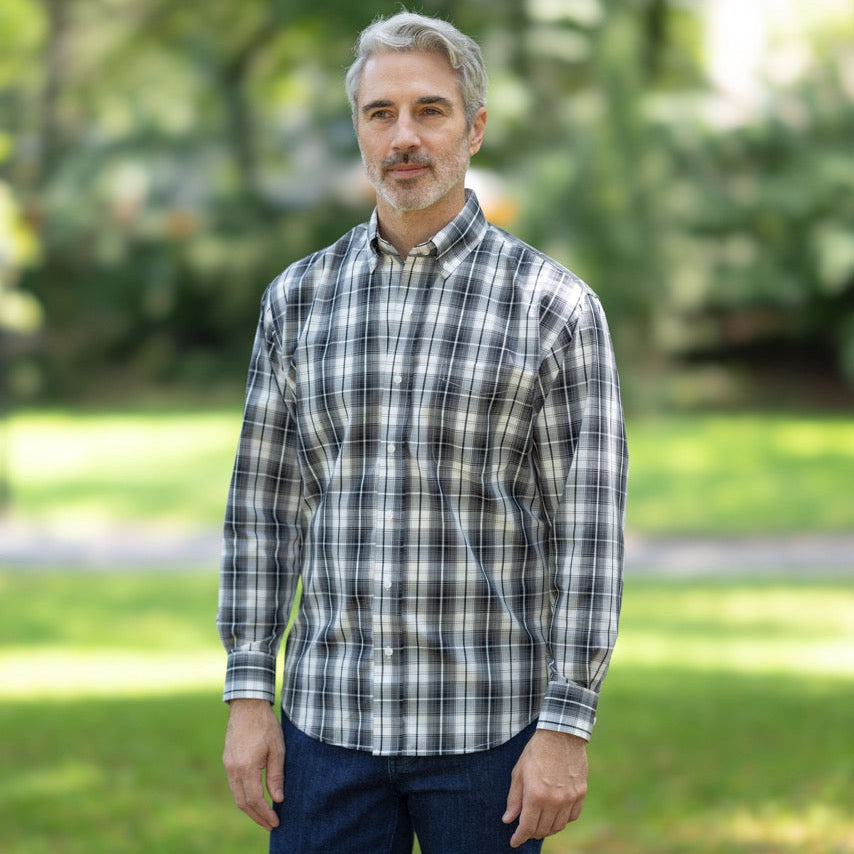 Long Sleeve Magnetic Closure Button-Down in Black and White Plaid | MagnaReady - view 7