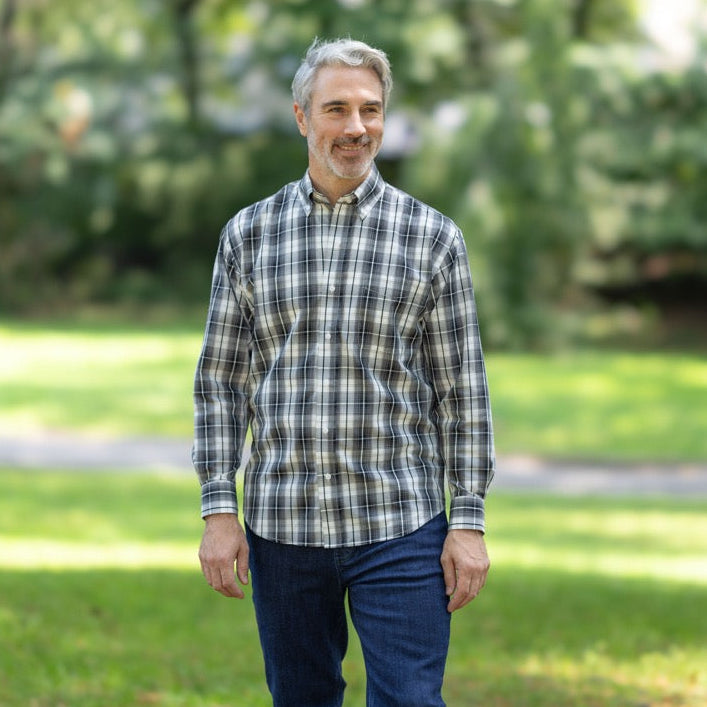 Long Sleeve Magnetic Closure Button-Down in Black and White Plaid | MagnaReady - view 3