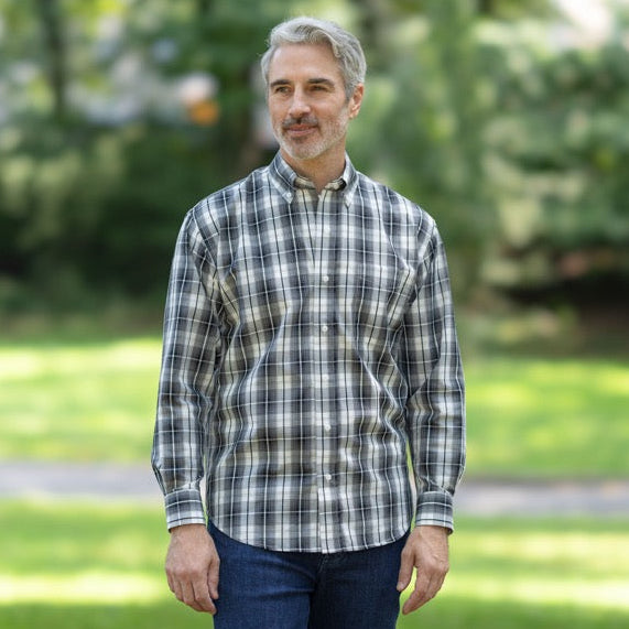 Long Sleeve Magnetic Closure Button-Down in Black and White Plaid | MagnaReady