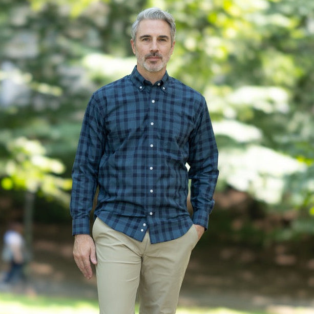 Long Sleeve Magnetic Closure Button-Down in Navy / Teal Plaid | MagnaReady - view 7