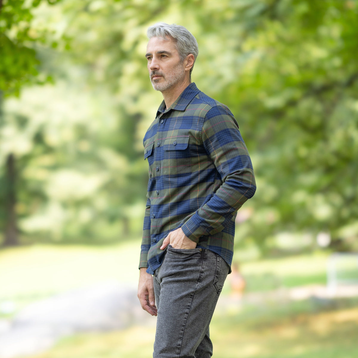 MagnaReady Men’s Magnetic Flannel Shirt – Green/Navy Plaid