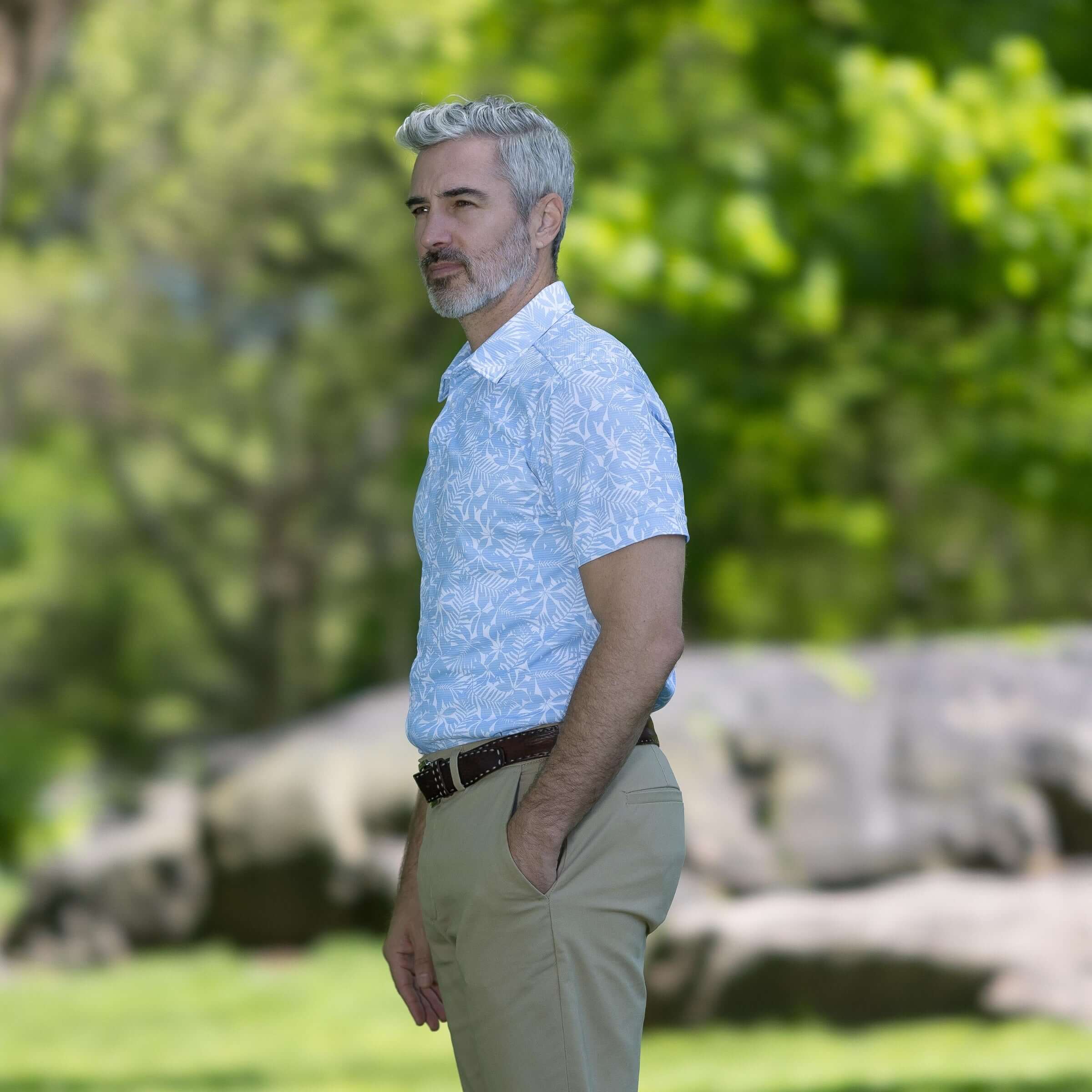 Cooling Magnetic Front Short Sleeves Shirt in Blue Palm by MagnaReady - view 5
