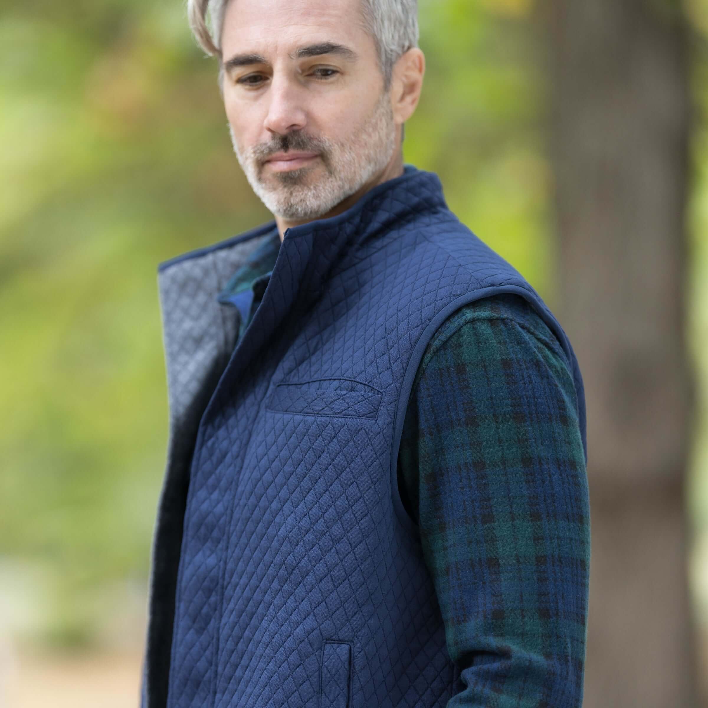 MagnaReady® Reversible Quilted Magnetic Vest