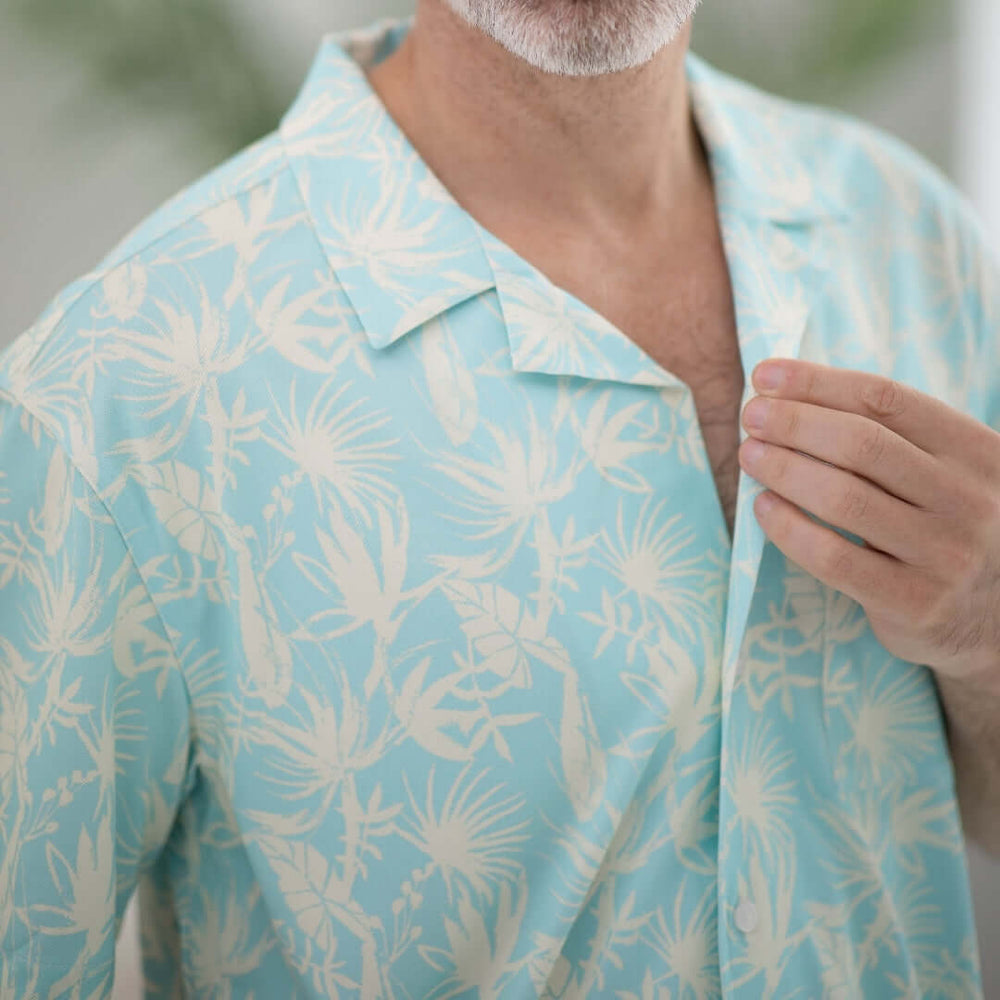black dresser drawer Magnetic Untucked Short Sleeve Cooling Shirt in Blue Leaf - Size Large - MagnaReady - Parkinson's Adaptive Clothing