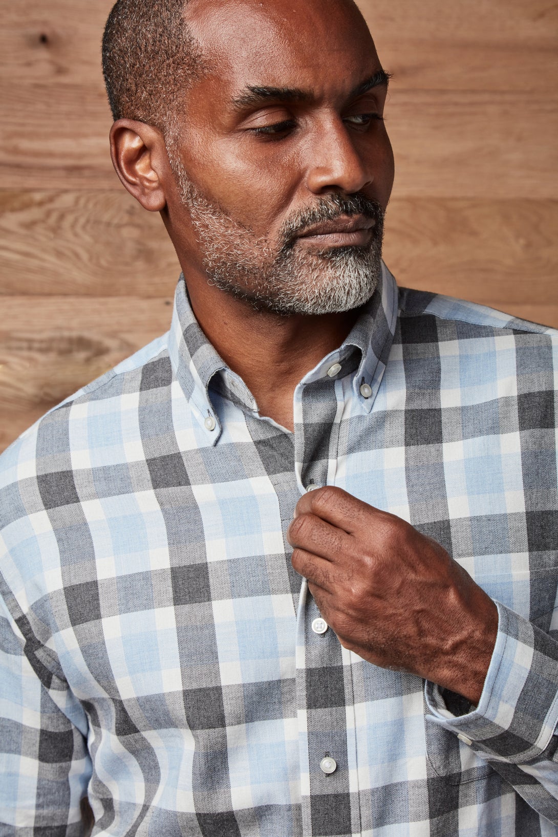 Grey Blue Softly Brushed Plaid Long Sleeve ‘Heights’ Shirt with Magnetic Closures